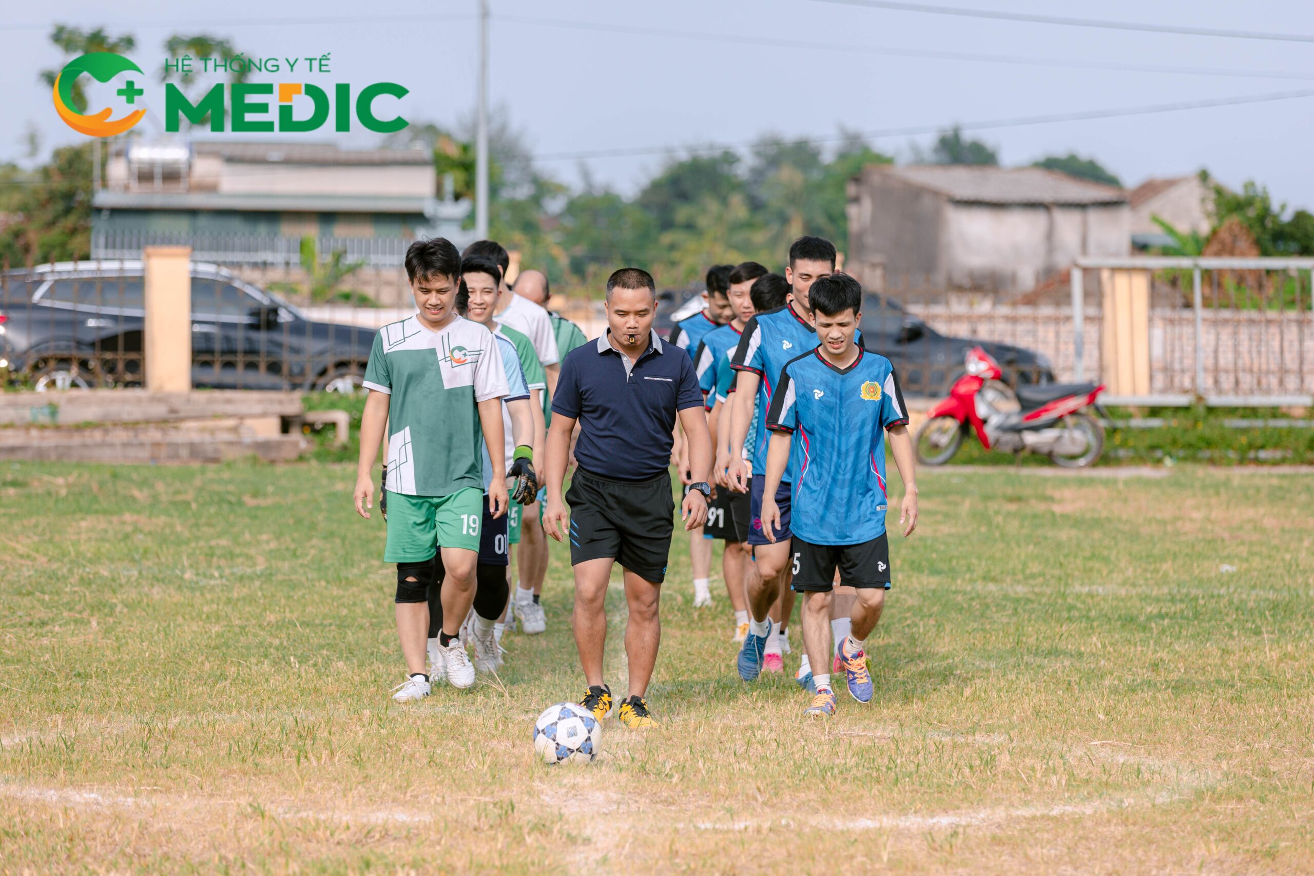 Đội hình thi đấu chính thức của Medic Hải Tiến trước trận chung kết.