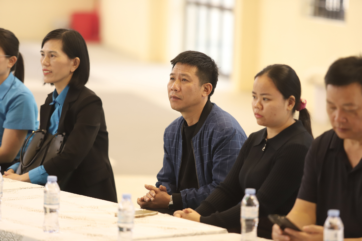 Đại diện Phòng khám Đa khoa Medic Hậu Lộc tham gia lễ khai mạc giải đấu 