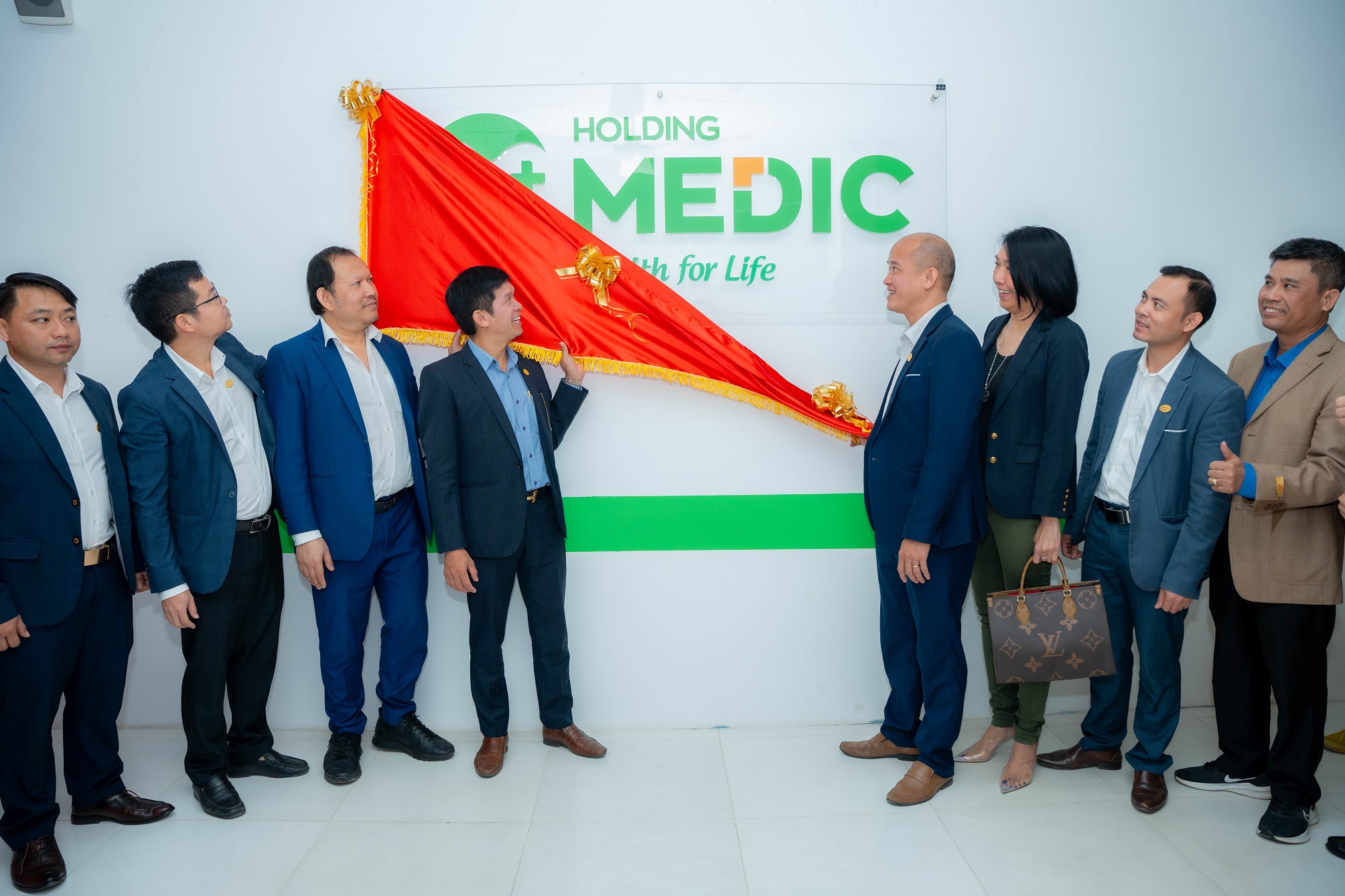 Ban lãnh đạo Hệ thống Y tế MEDIC tại Lễ ra mắt MEDIC Holding – khẳng định định hướng quản trị tập trung và phát triển bền vững.