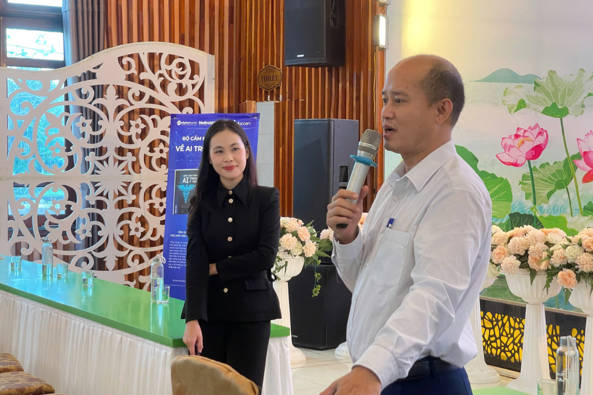 Ông Nguyễn Trung Kiên - Giám đốc điều hành Hệ thống Y tế Medic phát biểu tại buổi tập huấn trí tuệ nhân tạo trong y tế