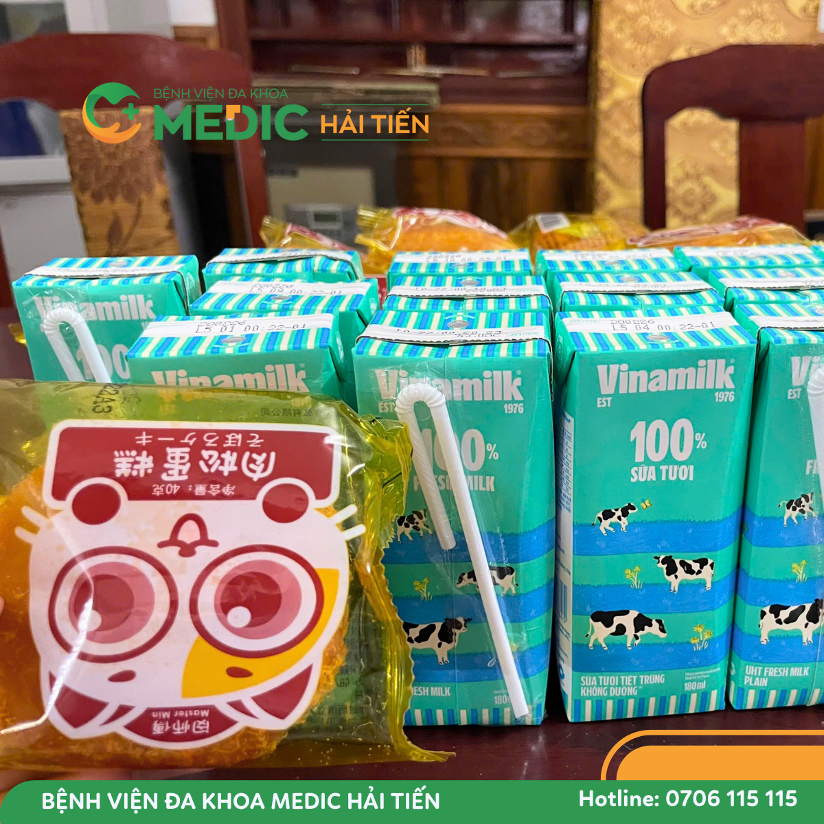 Những suất ăn sáng miễn phí được chuẩn bị để gửi đến các bệnh nhân ngoại trú