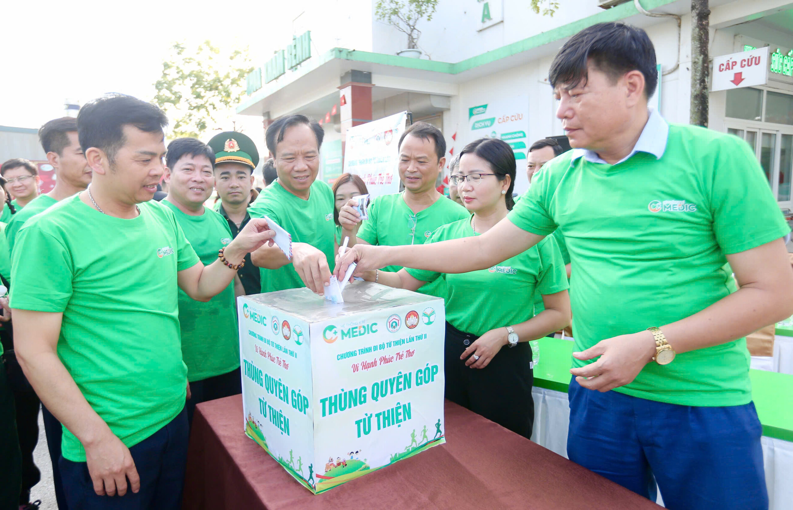 Ban Tổ chức tiếp nhận những phần ủng hộ ý nghĩa, thể hiện tinh thần đoàn kết, sẻ chia và trách nhiệm vì cộng đồng.