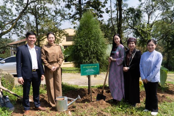Chủ tịch Nguyễn Thế Hùng tham dự và hưởng ứng Lễ phát động Tết trồng cây Xuân Bính Ngọ 2026.